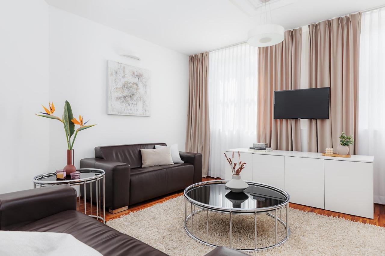 Visionapartments Marc-aurel-strasse - Contactless Check-in Apartamento *